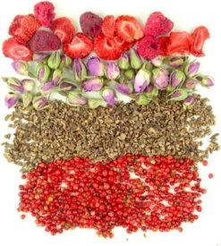 Dutch Tea Maestro - Love Blend - Maak Thuis Jouw Eigen Theeblend - Thee Cadeau - Thee Geschenk - Thee Pakket - Cadeau Voor Mannen En Vrouwen | Valentijn Cadeau | Valentijnscadeau -Veilige Voedselwinkel 1077x1200