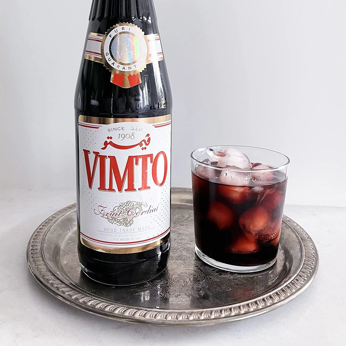 Merkloos Vimto 2 X 710 Ml Vruchtensiroop Concentraat - Smaakvolle Fruitsmaak Voor Drankjes - Geen Kunstmatige Kleuren - Fruit Syrup Concentrate - No Artificial Colours 3 Merkloos Vimto 2 X 710 Ml Vruchtensiroop Concentraat - Smaakvolle Fruitsmaak Voor Drankjes - Geen Kunstmatige Kleuren - Fruit Syrup Concentrate - No Artificial Colours