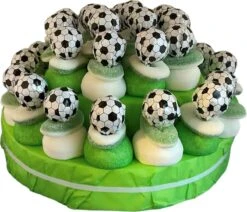 Snoeptaart - Voetbaltaart - Groen - Kinderfeestje - Uitdeelcadeau - 30 Traktaties - In Cadeauverpakking Met Gekleurd Krullint