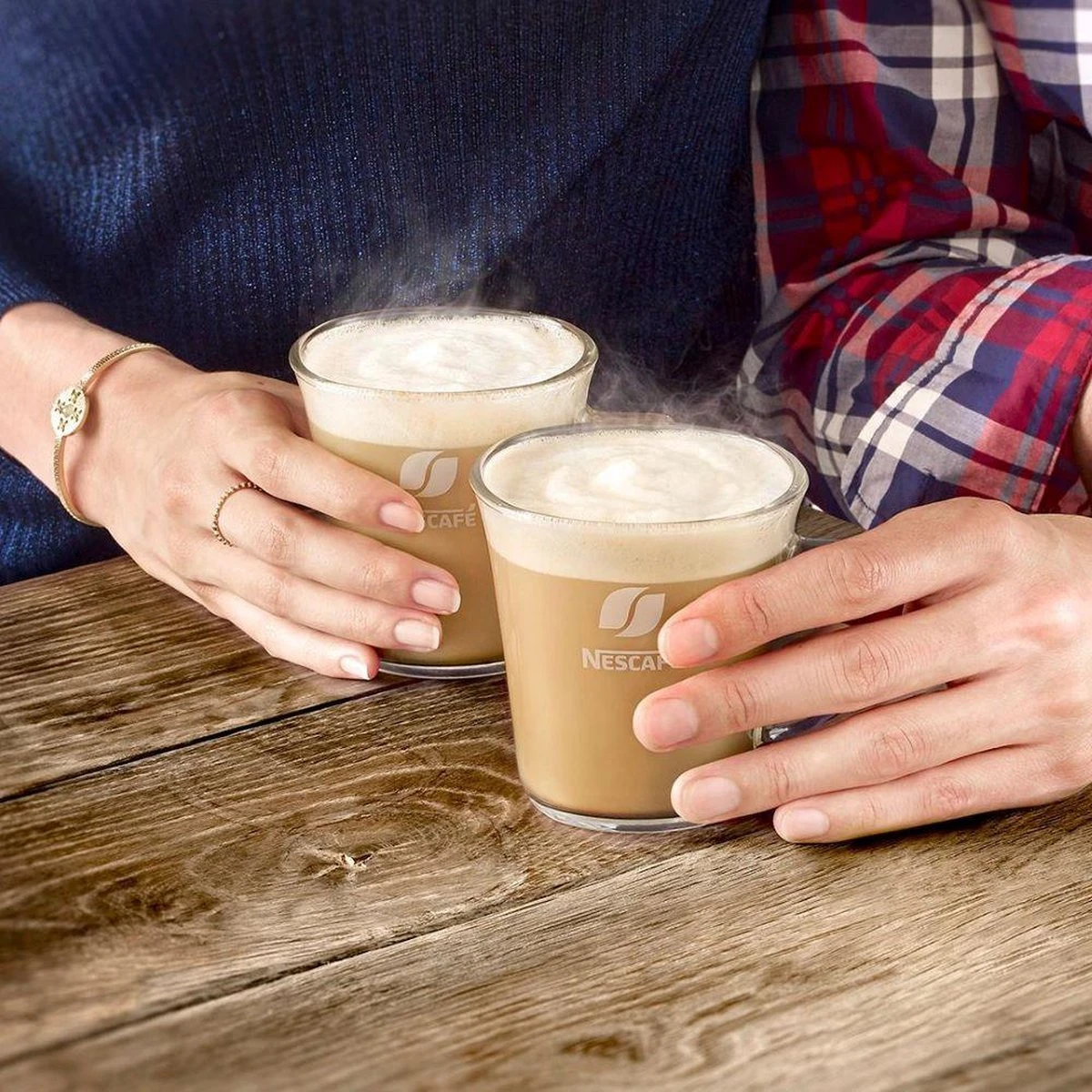 Nescafé Gold Cappuccino Oploskoffie - Ongezoet - 6 Doosjes à 10 Zakjes 6 Nescafé Gold Cappuccino Oploskoffie - Ongezoet - 6 Doosjes à 10 Zakjes - Afbeelding 4