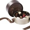 Chocolade Cadeau | Leonidas Bonbons | Luxe Bruine Giftbox | Met 24 Leonidas Bonbons | Relatiegeschenk | Mannencadeau | Vrouwencadeau | Valentijnsdag | Cadeaupakket | Cadeau Voor Man | Cadeau Voor Vrouw -Veilige Voedselwinkel 1200x885