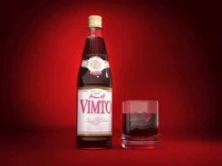 Merkloos Vimto 2 X 710 Ml Vruchtensiroop Concentraat - Smaakvolle Fruitsmaak Voor Drankjes - Geen Kunstmatige Kleuren - Fruit Syrup Concentrate - No Artificial Colours 7 Merkloos Vimto 2 X 710 Ml Vruchtensiroop Concentraat - Smaakvolle Fruitsmaak Voor Drankjes - Geen Kunstmatige Kleuren - Fruit Syrup Concentrate - No Artificial Colours -Veilige Voedselwinkel 1200x900 2