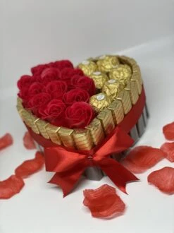 Merkloos Chocolade Hart - Giftpack - Geschenk Moederdag - Cadeau Valentijnsdag - Speciaal En Handgemaakt - Valentijn Cadeau Voor Haar -Veilige Voedselwinkel 899x1200 15