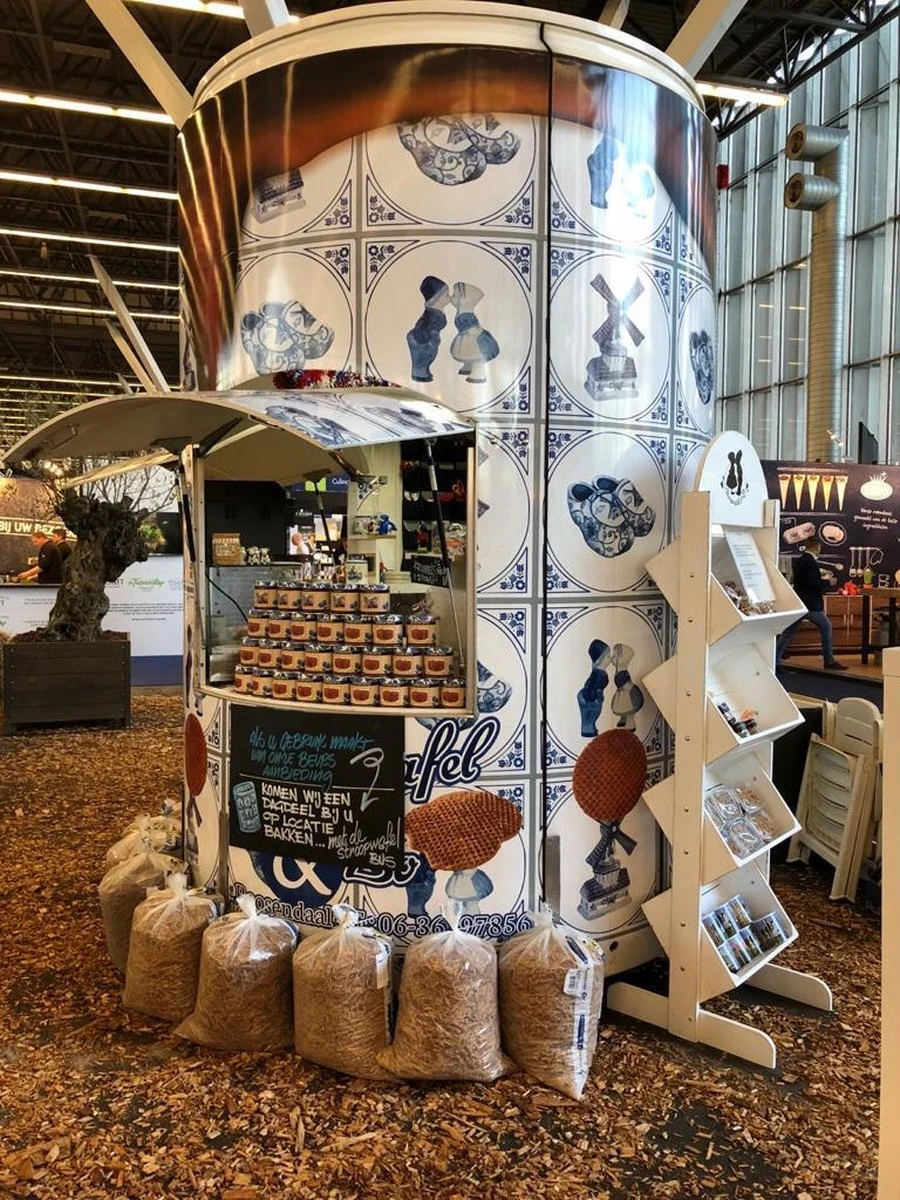 Stroopwafelsnippers - 12 Kg - Bruin - Zonder Stroop En Lekker Knapperig 3 Stroopwafelsnippers - 12 Kg - Bruin - Zonder Stroop En Lekker Knapperig - Afbeelding 2